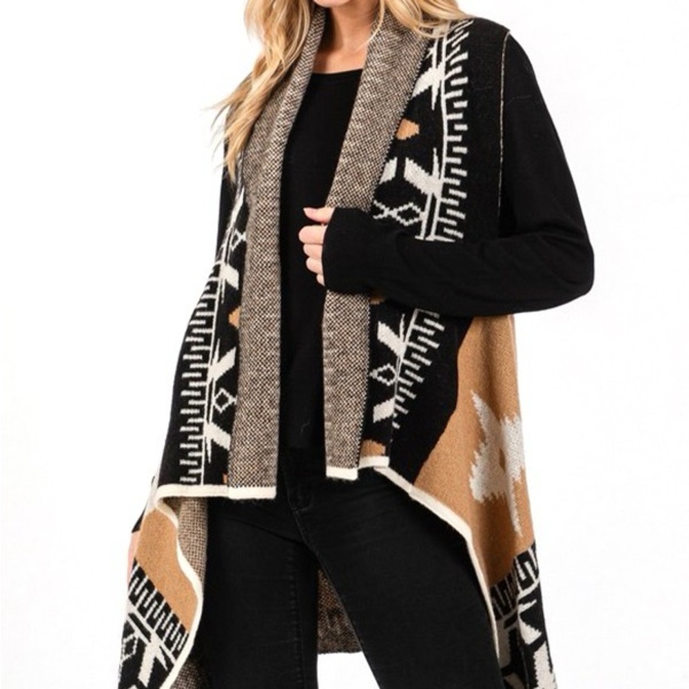 Aztec Pattern Winter Vest - Picture 2 of 3